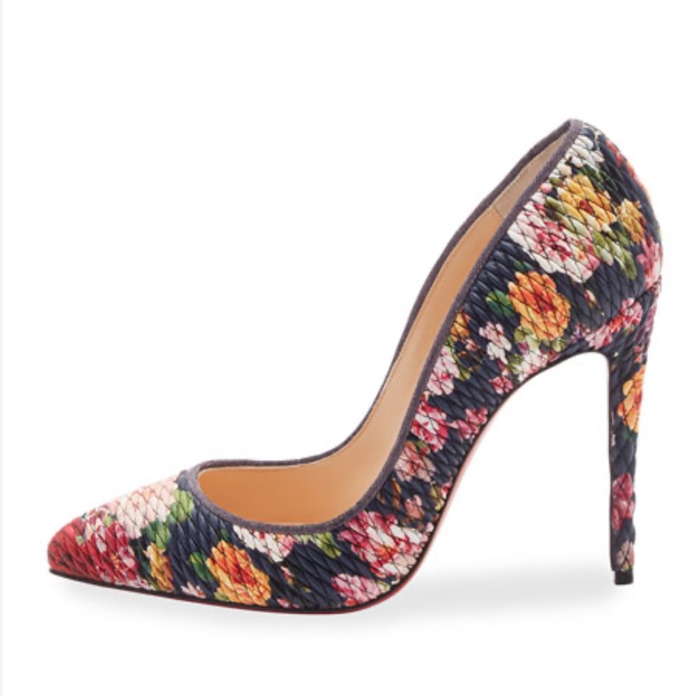 CHRISTIAN LOUBOUTIN
Pigalle Follies Quilted Floral 100mm Red Sole Pump Size 39